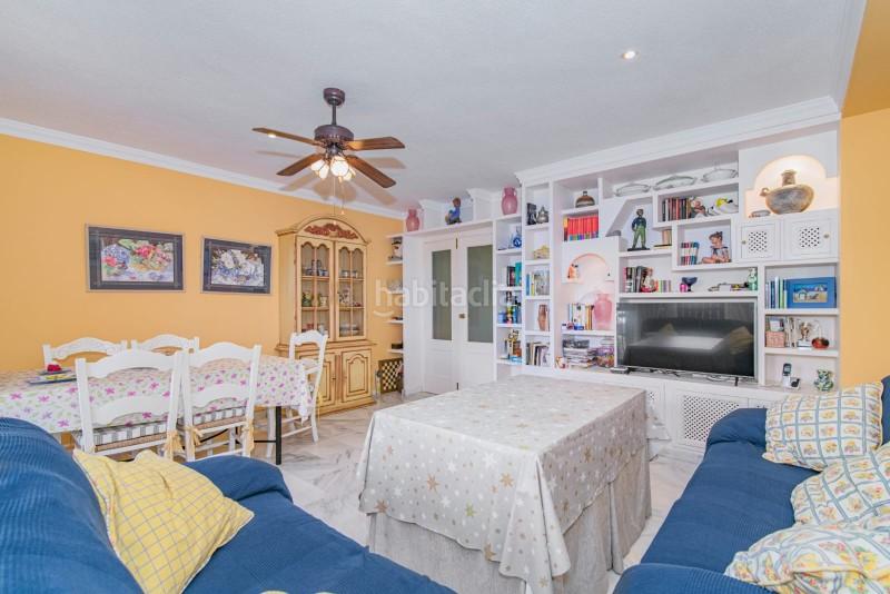 Foto 0b0b65af-e342-4173-8e08-eecf998287d2. Reihenhaus in calle paseo marítimo 3 in Salobreña costa Salobreña