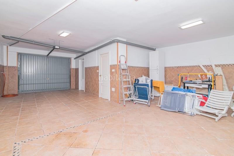 Foto 422f19a3-1dd5-4a3d-8082-46eef8d7af69. Reihenhaus in calle paseo marítimo 3 in Salobreña costa Salobreña
