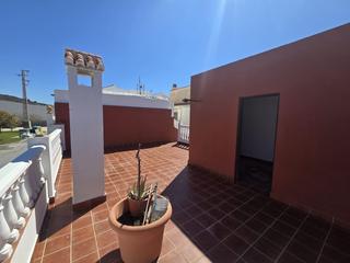 Casa en Calle marco polo. Casa en venta en  carchuna, granada