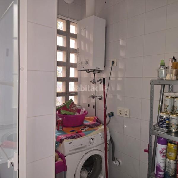 Foto 3d4ff2c9-338a-442d-adf8-72664bcd7829. Piso en calle jacaranda piso en venta en , granada en Castell de Ferro