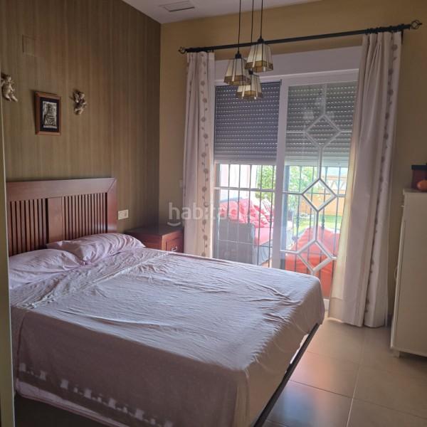 Foto d46c14f6-8cde-4b0a-a29e-9d5d05e68ee2. Piso en calle jacaranda piso en venta en , granada en Castell de Ferro