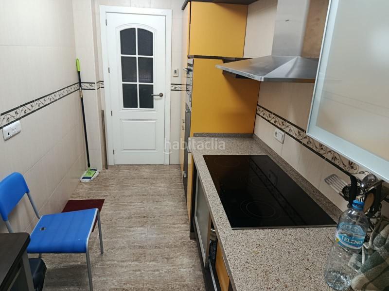Foto 0d7ab27a-abec-4362-8a9b-68a50fa8e225. Alquiler piso en calle rector salvador vila hernández piso en alquiler en , granada en Motril
