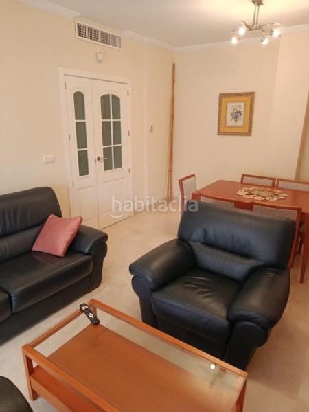 Foto 9aeb19dc-7e0c-41f8-b7da-a7f43c61a524. Rent flat in calle rector salvador vila hernández in Motril