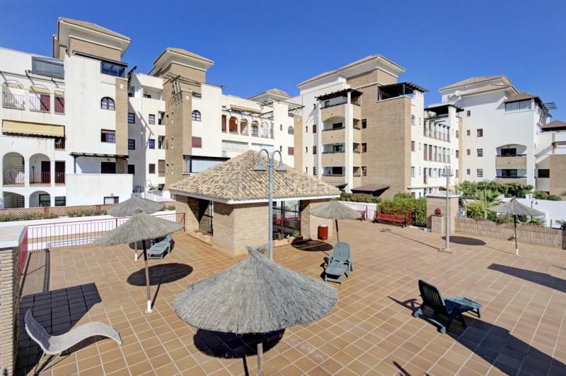 Foto c79bd861-baa7-43e9-8038-8c745cbd4d07. Affitto appartamento in calle rector josé vida soria 2 in Motril