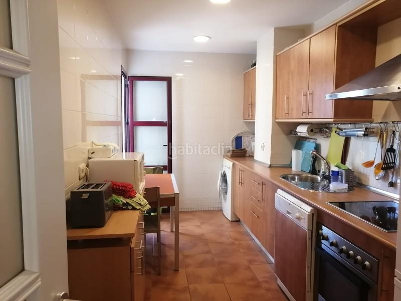 Foto 690afd31-047a-461f-bb9c-172a43c5eba8. Alquiler piso en calle rector josé vida soria 2 piso en alquiler en , granada en Motril