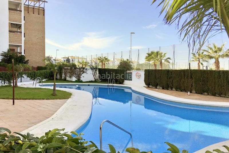 Foto ea26af58-d535-4835-93c6-09a0747b85b8. Alquiler piso en calle rector josé vida soria 2 piso en alquiler en , granada en Motril