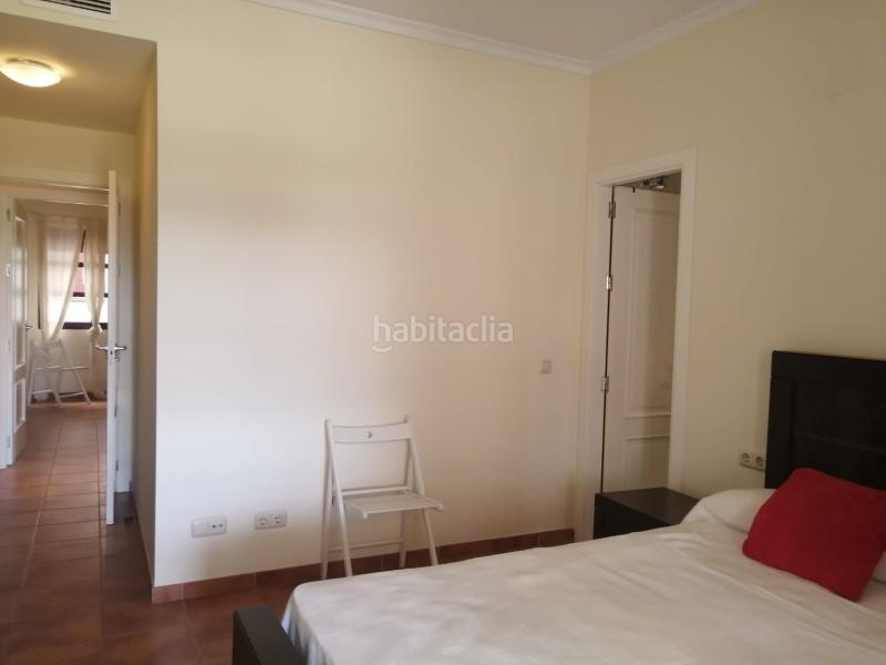 Foto 5bd90d54-ef4f-456f-819c-1b9884755e89. Rent flat in calle rector josé vida soria 2 in Playa de Granada Motril