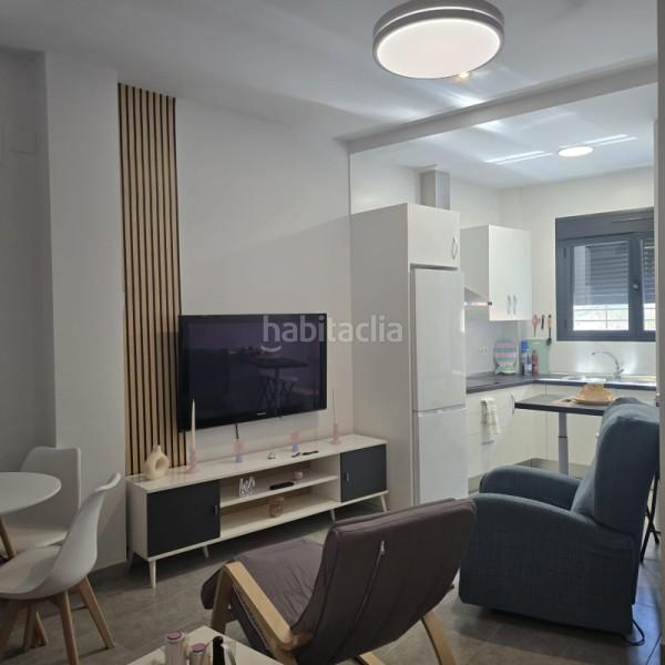 Foto 8821a540-b468-4ba2-a7ef-bcacb41ba2dc. Location duplex dans camino viejo de calahonda dans Motril