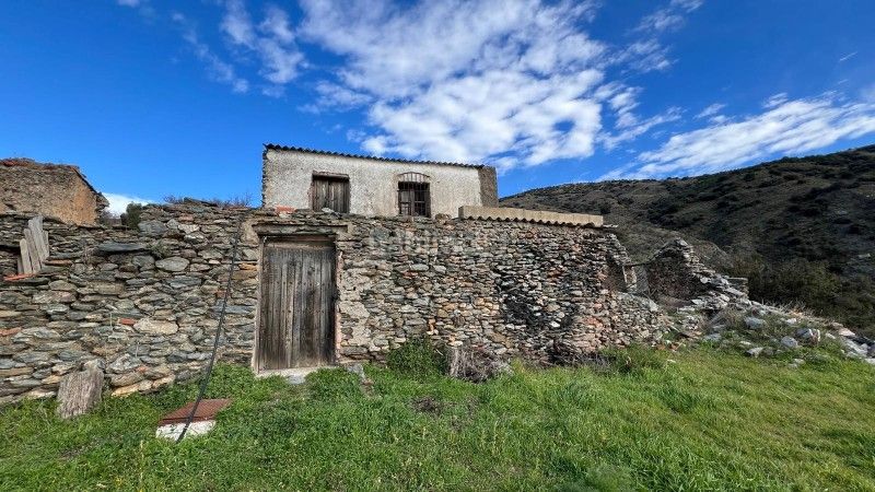 Foto 29d4b595-3532-44be-95d6-db8324b41e59. Masia a Rubite