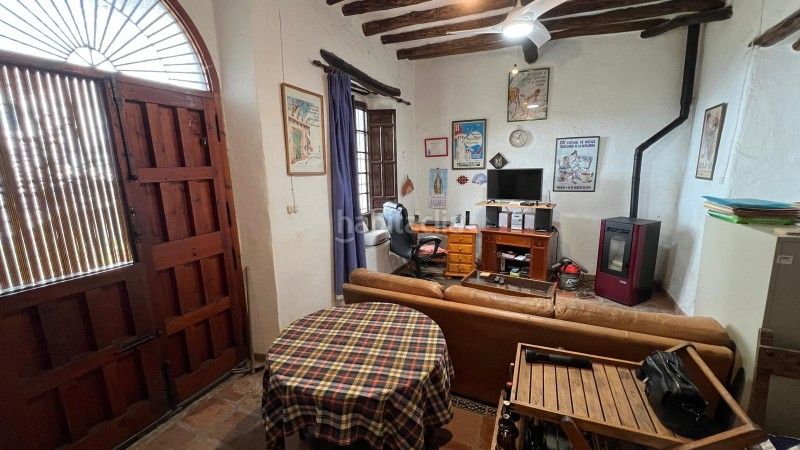 Foto 43f8054a-806b-4ae8-a98a-f3616eea1a5d. Masia a Rubite