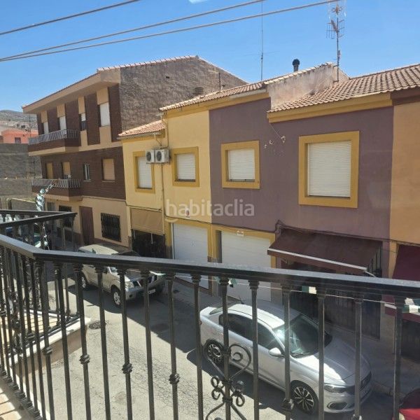 Foto 17a70cf2-d5e9-49ad-aaeb-c82754eb3bc4. Pis a calle roble a Calahonda - Carchuna Motril