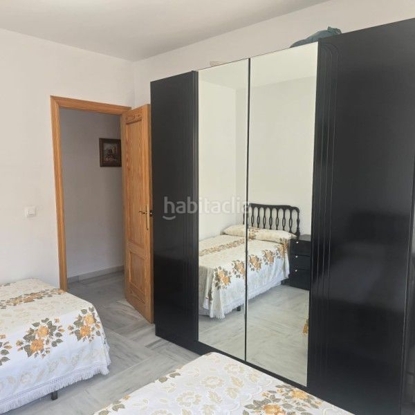 Foto fad529bd-f5d4-41ee-a7f0-1af2c8b1943c. Pis a calle roble a Calahonda - Carchuna Motril