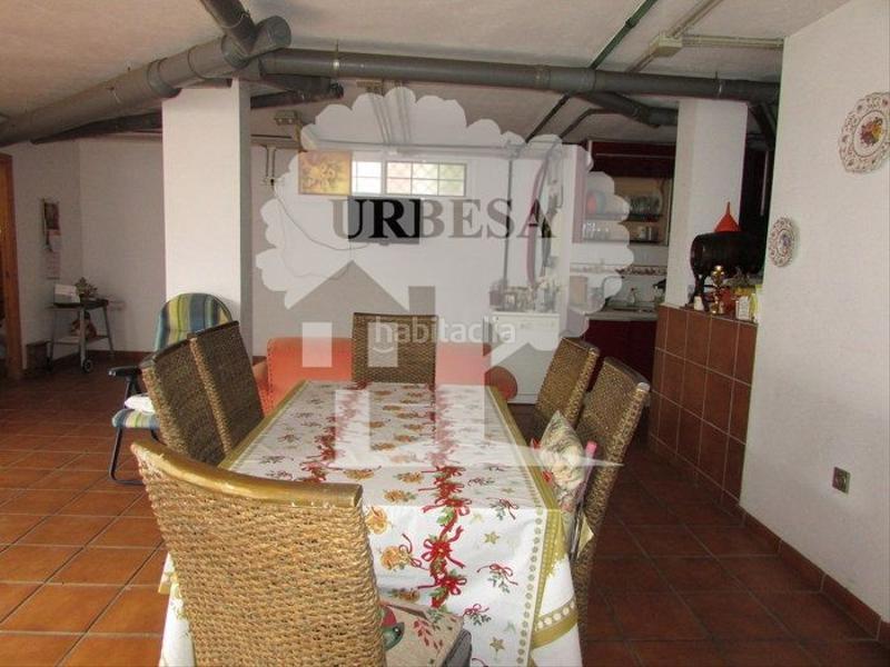 Foto b18bddf5-8833-442d-ac0c-2a99da820734. Chalet avec parking dans Motril ciudad Motril