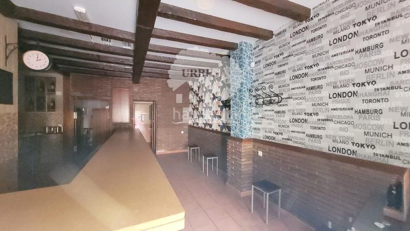 Foto 9d2b81f9-37d9-44e2-ba33-19bcf65e3a89. Local comercial en Motril ciudad Motril