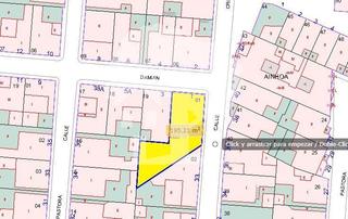Terreny residencial  Calle santísimo. Venta  solar de 195m2.