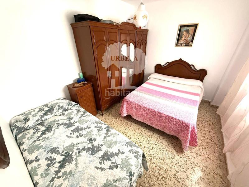 Foto ce3ccb7a-2046-4188-8d56-432234156cf4. Piso vivienda muy luminosa con tres dormitorios cuarto de baño muy cerca de centro en Motril