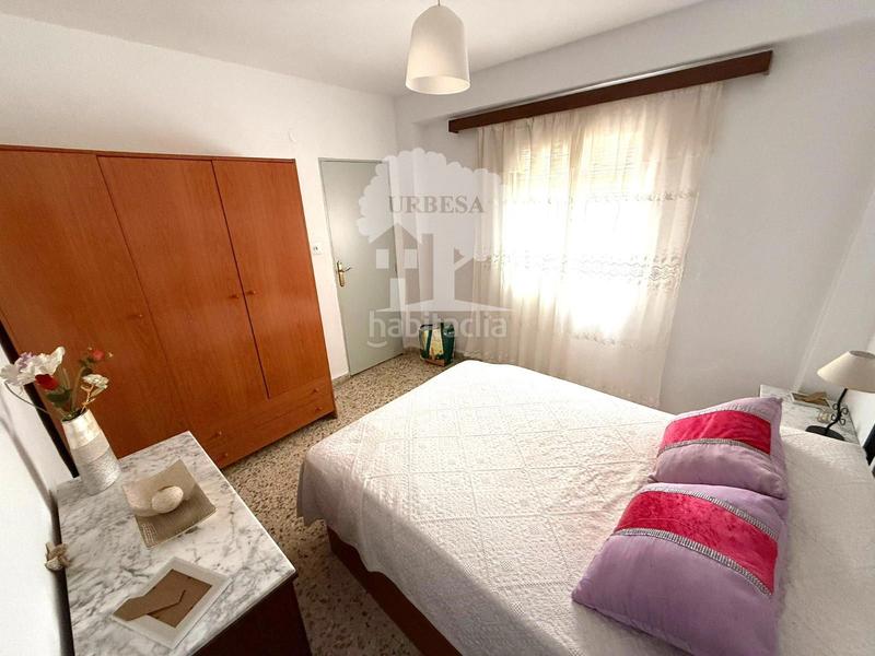 Foto ef334f45-3f6d-4cba-b36a-a97f4767c64f. Piso vivienda muy luminosa con tres dormitorios cuarto de baño muy cerca de centro en Motril