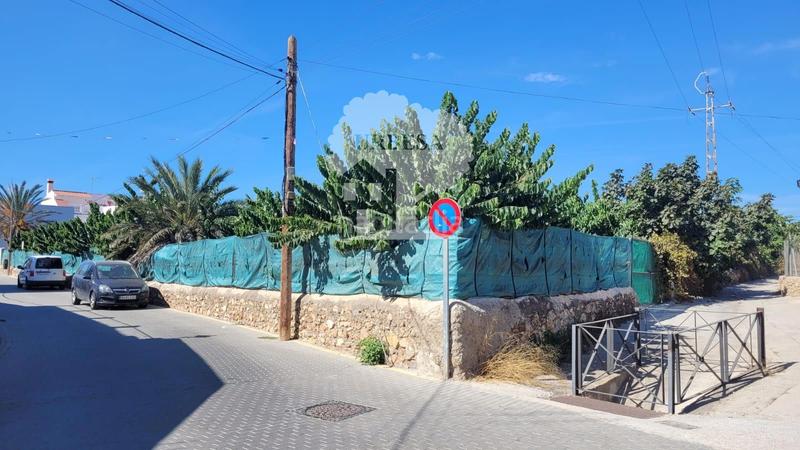 Foto 115f7504-ebe4-4fdf-8bb2-6691af8a412c. Terrain résidentiel dans Lobres Salobreña