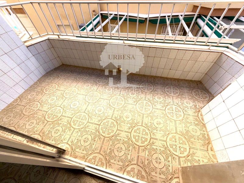 Foto 10ad72dd-f763-48f4-a868-8d84bf8000f3. Pis amb piscina a Torrenueva Motril