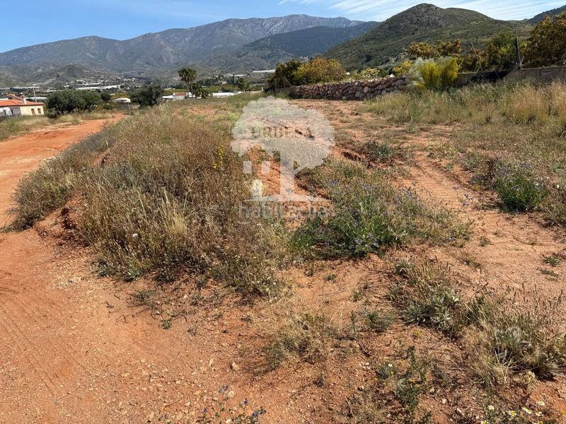 Foto fcc2ff48-9b64-4a99-95b8-c84d51620684. Finca rústica a Los Tablones - La Garnatilla Motril