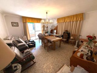 Pis a Motril  ciudad. Vivienda de 150m2 en el centro de la ciudad de motril, cuatro do