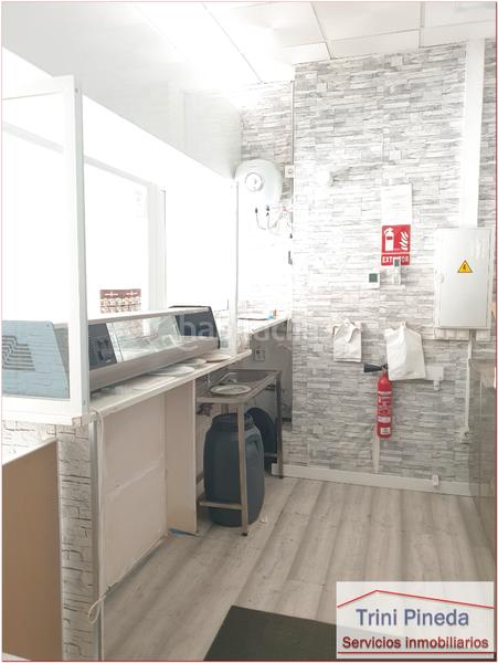 Foto 47892114-0758-4c76-aac9-2601e6f225e1. Location local commercial dans Arenal - Museo Sevilla