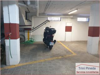 Location Parking voiture à Calle gravina 39. Plaza de garaje en el centro de sevilla