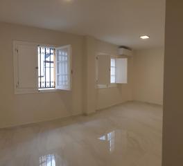 Lloguer Pis  Calle herrera el viejo. Piso en el museo de 3 dorimitorios y 2 baños. piso reformado