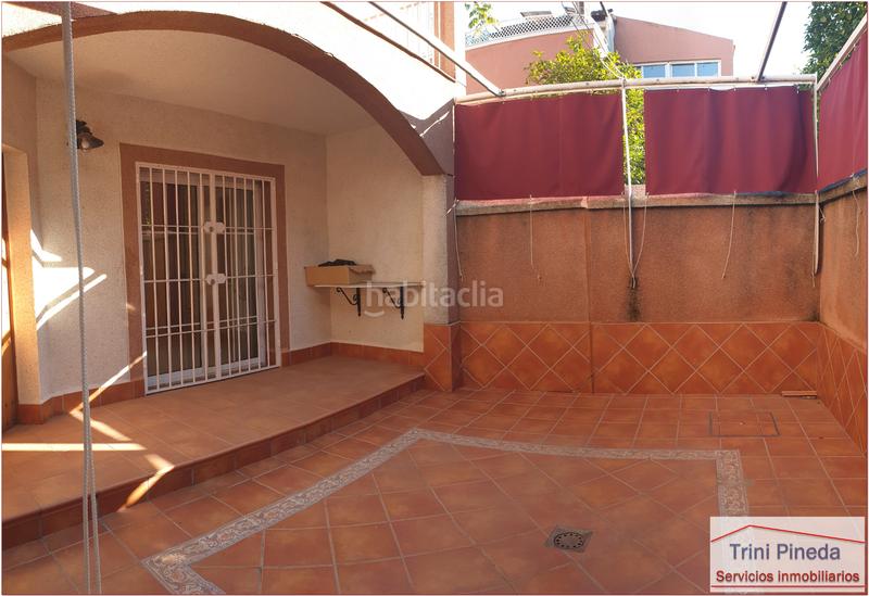 Foto e1781fdb-a01f-4816-bf33-939e837e9dd6. Semi detached house with fireplace parking pool in Sevilla