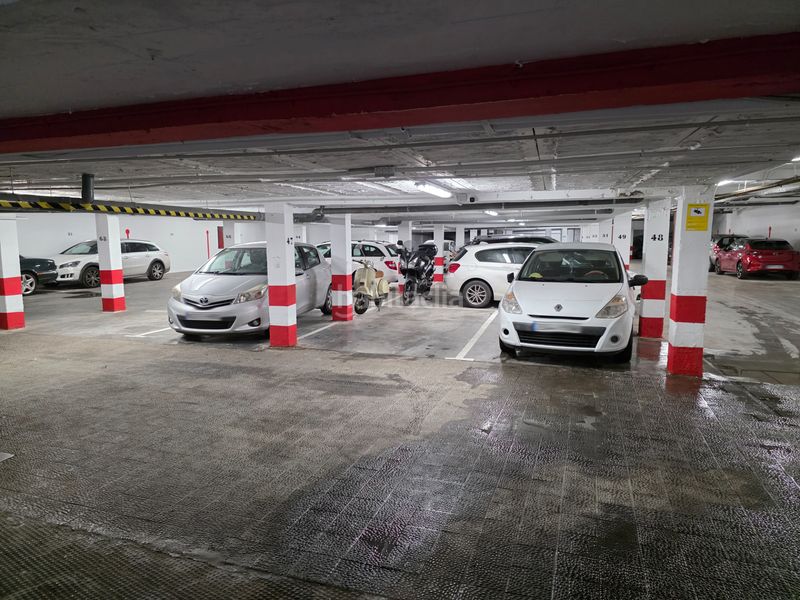 Foto 705527f2-e3f1-47ce-99df-21006732419c. Parking voiture dans calle gravina 13 dans Arenal - Museo Sevilla