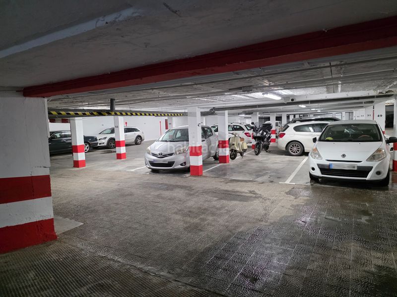 Foto c62b2582-2e19-4593-9dc9-4e06232e48c8. Parking voiture dans calle gravina 13 dans Arenal - Museo Sevilla