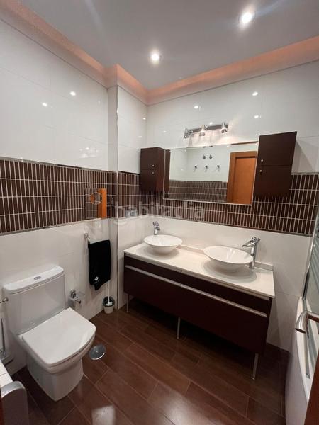 Foto 3144344f-fc30-48f1-af17-a8f1bd96cc76. Lloguer pis amb calefacció a San Matías - Realejo Granada