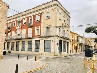 Lloguer Local Comercial  Cervantes. Local en alboraya centro histórico