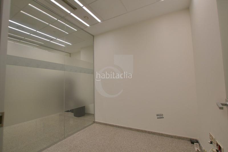 Foto 9e4907d1-72aa-4db5-9bd1-c271dfb63d14. Local comercial a El Pla del Remei Valencia