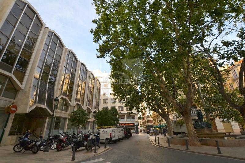 Foto af485e28-7d07-4f54-97ab-6d43cb3f739c. Affitto ufficio in Sant Francesc Valencia