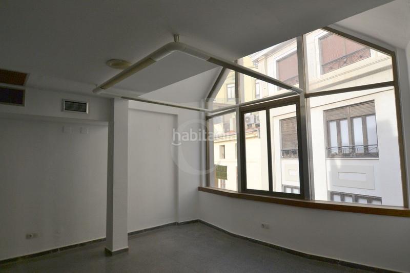 Foto 5177f3ad-e05d-4d91-b31e-04ece83d1038. Lloguer oficina a Sant Francesc Valencia