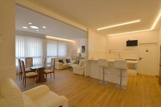 Casa in Silla. Vivienda unifamilar en el centro de benifaió