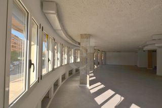 Alquiler Oficina en San vicente m�rtir 208. Oficina junto a estaci�n ave joaqu�n sorolla