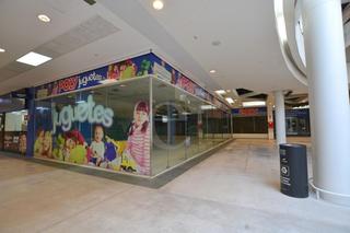 Lloguer Local Comercial a Centro. Local en centro comercial