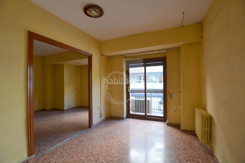 Foto e422fc54-dd43-410f-8d01-6ee9016be643. Rent flat in Exposició Valencia