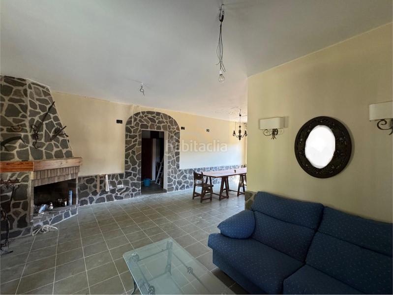 Foto a6f7b0e8-411b-49a7-a513-f82f0231681a. Chalet masía en Borriol