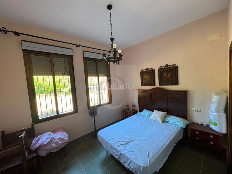 Foto fa23764f-b633-45b2-a25d-5761c3d62e25. Chalet masía en Borriol