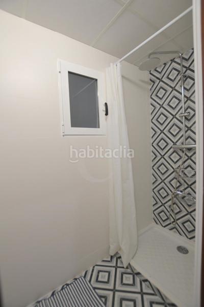 Foto 0925d35e-cfa9-4891-9495-d19daf64cfb6. Piso  en avda reino en Russafa Valencia