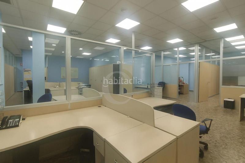 Foto 5965099e-c948-4c5e-b357-a7506e982c93. Lloguer oficina amb calefacció a El Grau Valencia
