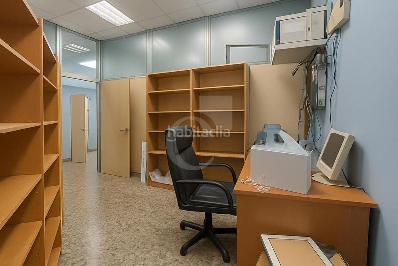Foto bb311217-e5bf-4ed3-af38-47c610faab92. Lloguer oficina amb calefacció a El Grau Valencia