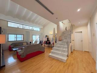 Haus in Almoines. Vivienda unifamiliar próxima a gandía