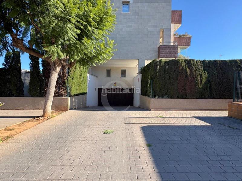 Foto 8b1b96d8-a770-47c1-9827-ecb557693a25. Miete autoparkplatz in príncipe felipe 2 in Rocafort