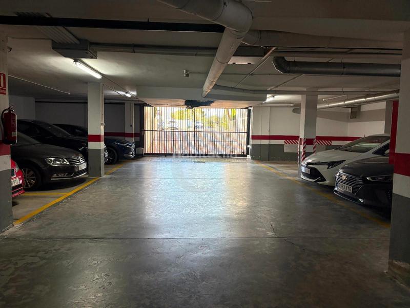 Foto 35f16b93-911a-41c9-b87f-54346ffb9b40. Miete autoparkplatz in príncipe felipe 2 in Rocafort