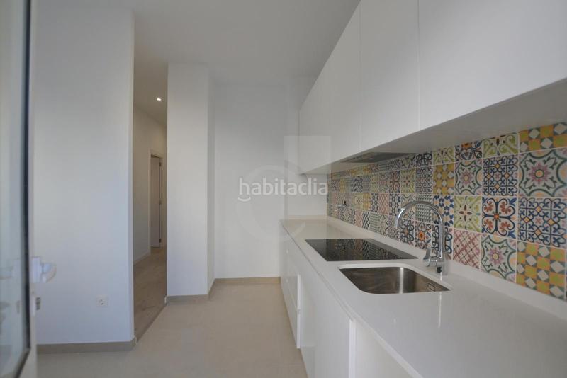 Foto 70b4f0ca-909f-4893-9f3b-7651232db9fd. Lloguer pis a Russafa Valencia