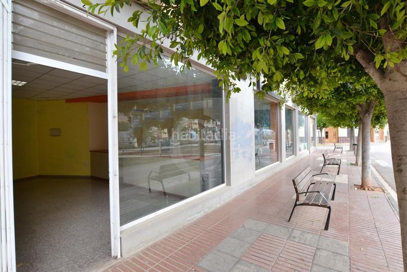 Foto 5bf90fb4-ed81-418f-962f-061c380beee8. Alquiler local comercial local en Museros